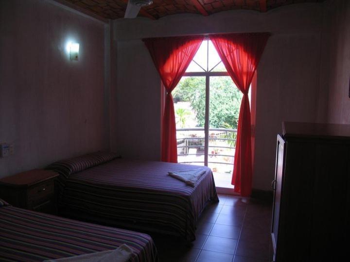 Hotel Y Suites Bugambilias Rincon de Guayabitos Ngoại thất bức ảnh