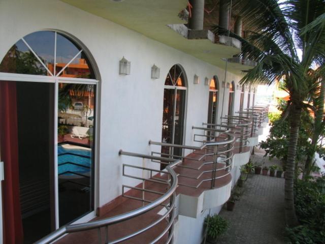 Hotel Y Suites Bugambilias Rincon de Guayabitos Ngoại thất bức ảnh