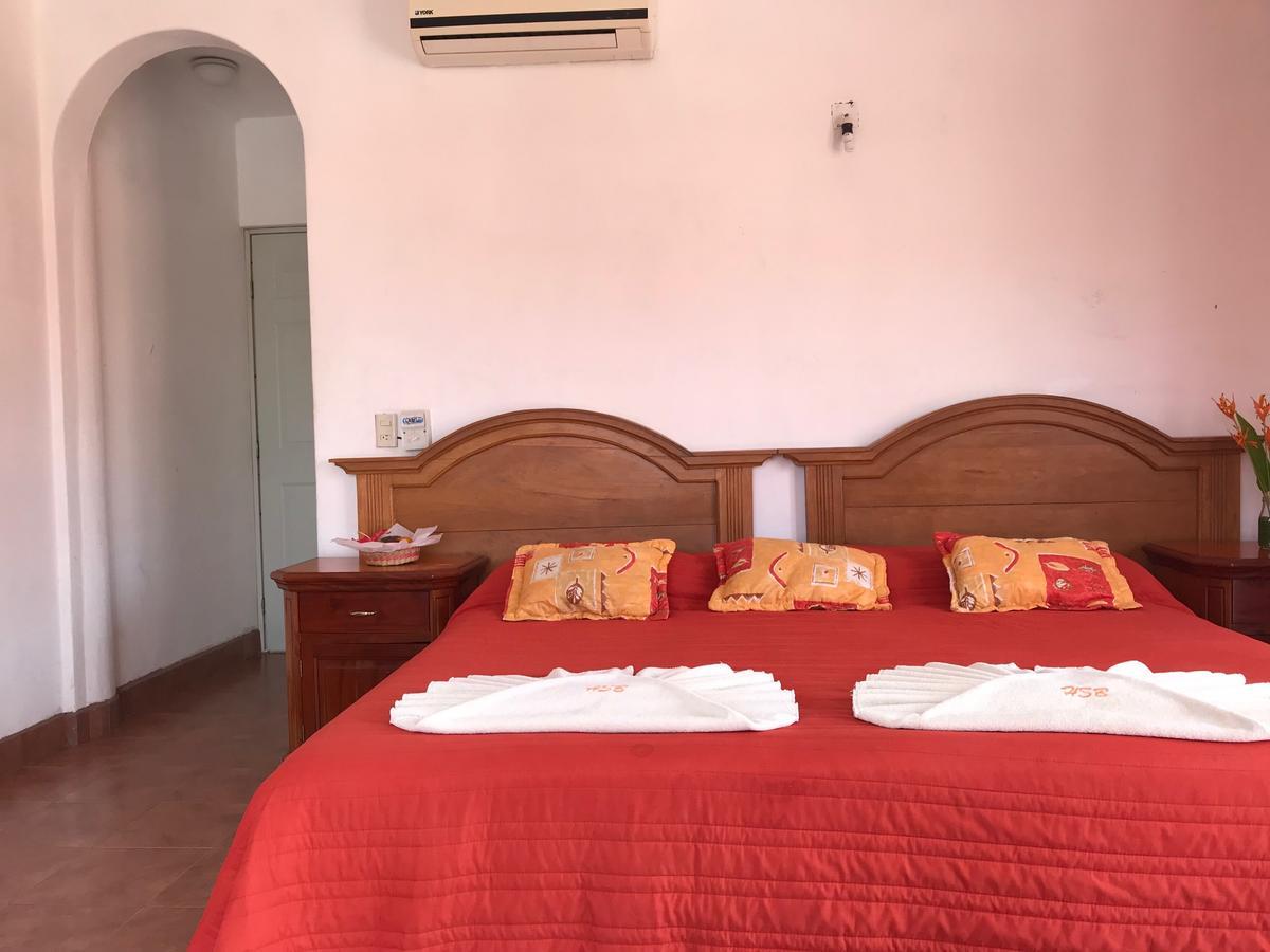 Hotel Y Suites Bugambilias Rincon de Guayabitos Ngoại thất bức ảnh